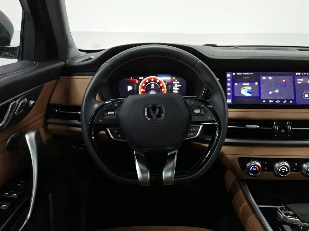 Changan CS95 2023 2023 2.0T 2WD Luxury PLUS