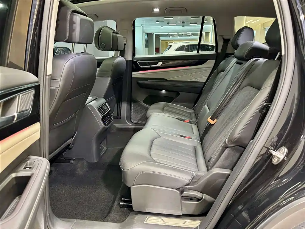 Volkswagen Teramont 2023 380TSI AWD Premium Luxury Edition фото 28