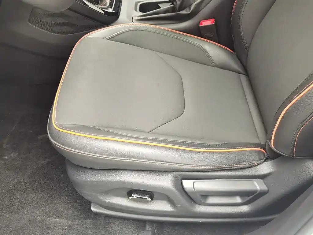 Baojun RS-3 2021 2020 1.5L Manual Smart Luxury