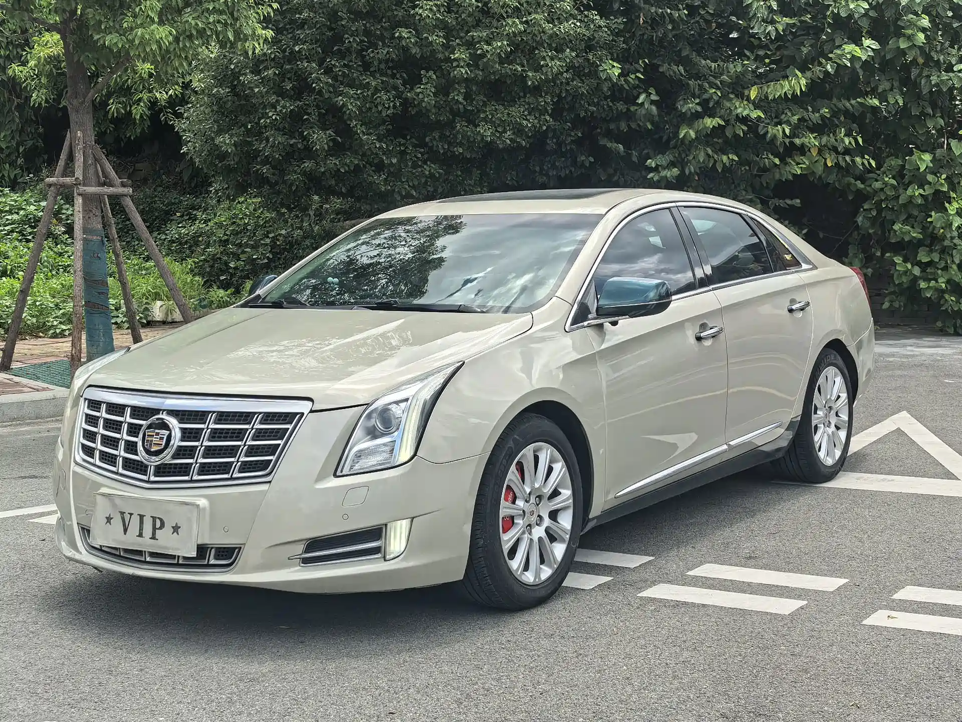 Фото 1 - Cadillac XTS