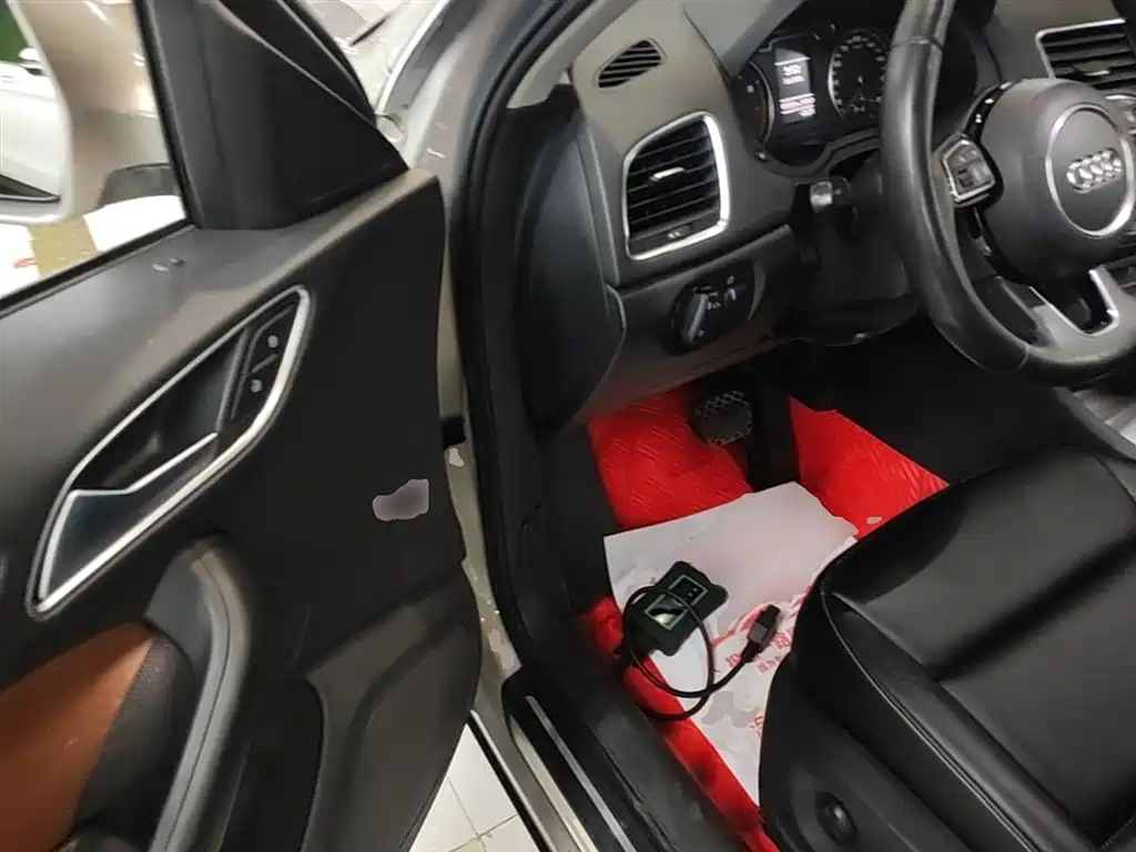 Audi Q3 2016 30 TFSI Heritage Edition Smart Leader фото 16