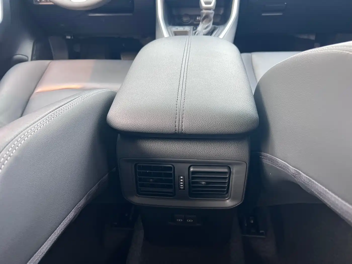 Toyota RAV4 Rongfang 2022 2.0L CVT 2WD Trend Plus Edition фото 17