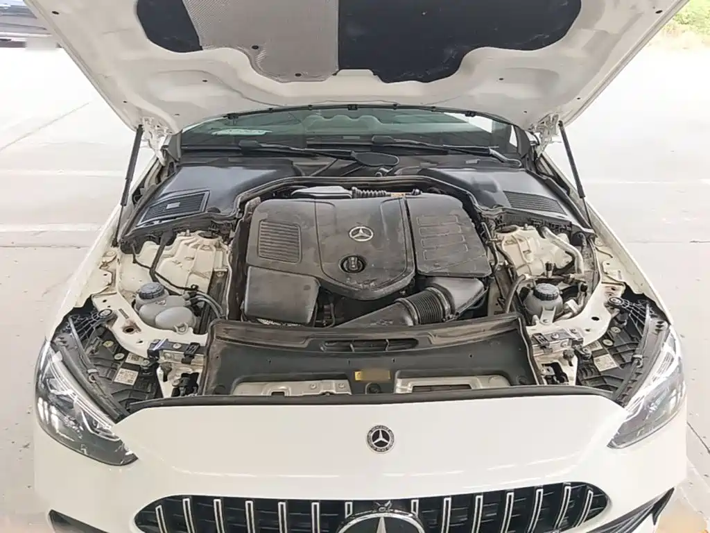 صورة 20 - Mercedes-Benz C-Class