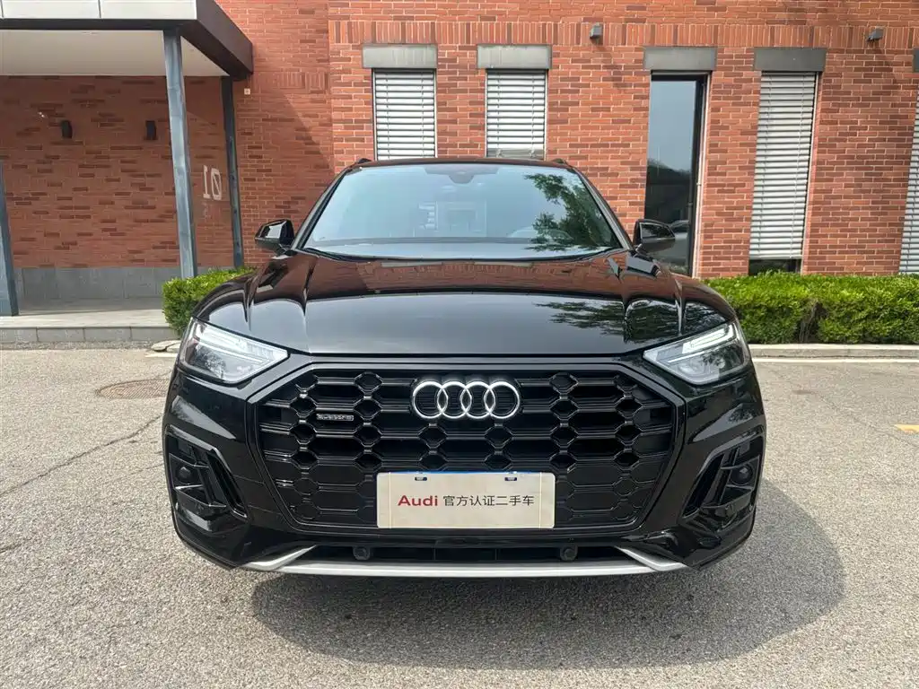 Audi Q5L 2024 Model 40 TFSI Luxury Dynamic фото 2