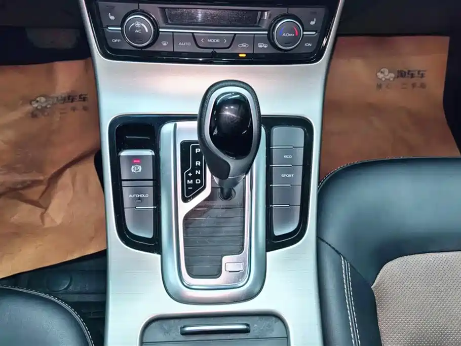 GEELY AUTOMOBILE EMGRAND GL