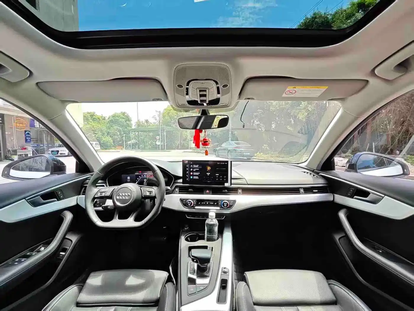 Фото 7 - Audi A4L