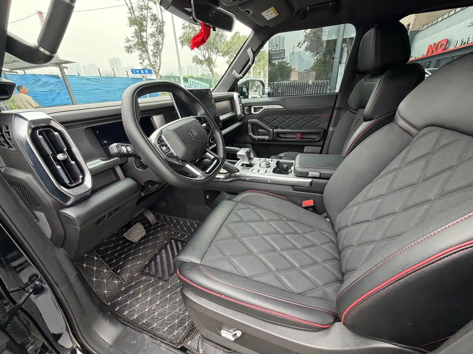 Фото 4 - Jetour T2