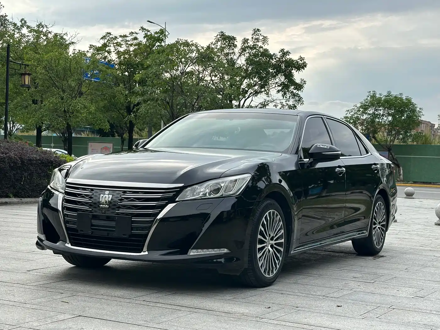 Toyota Crown 2018 2.0T Sport Edition