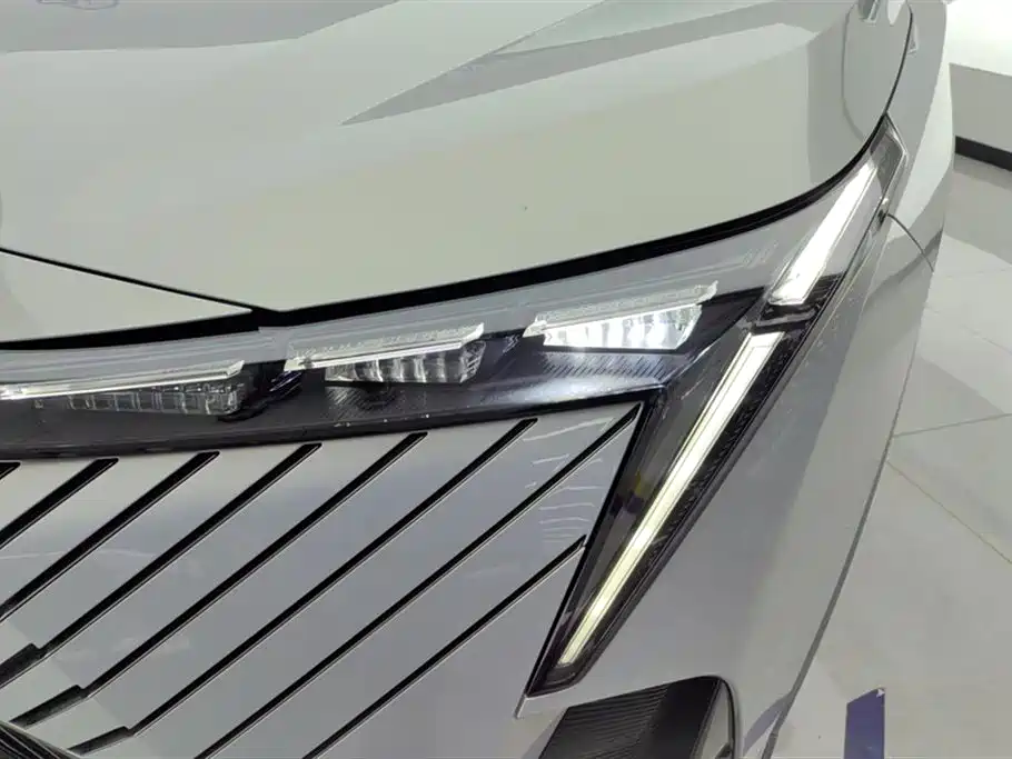GAC TRUMPCHI SHADOW COOL