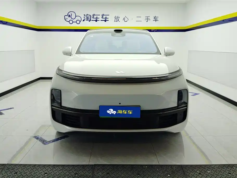 Li Auto IDEAL L8