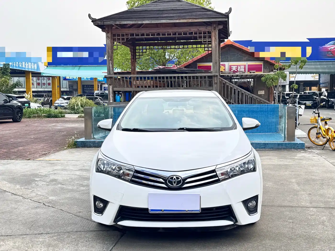 Toyota Corolla 2017 1.2T CVT GL фото 2