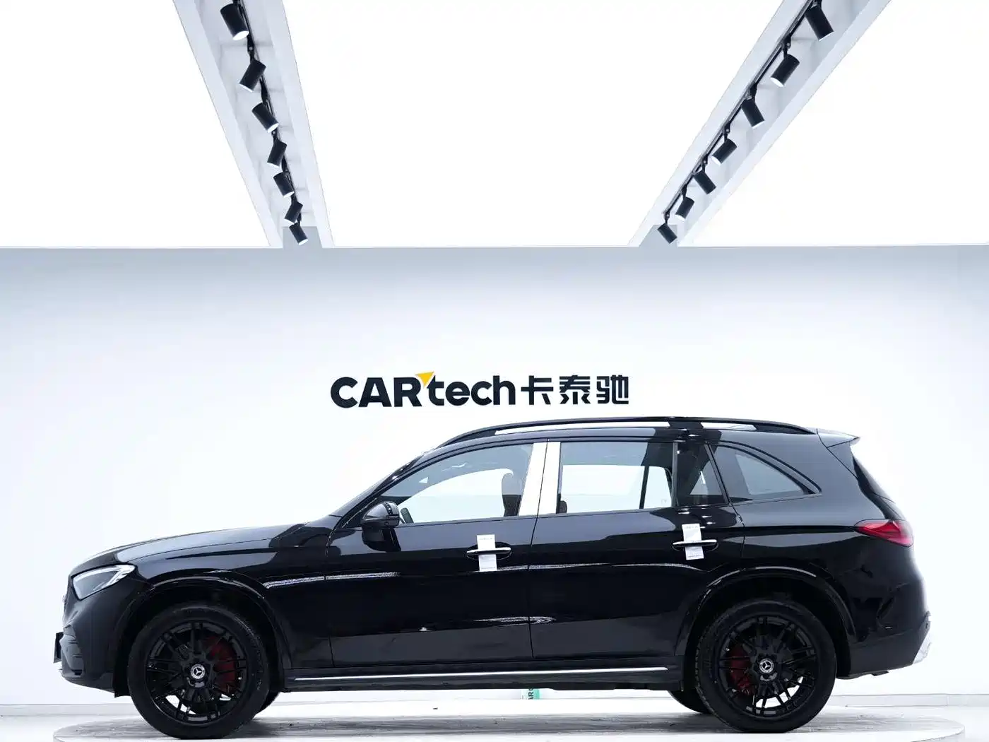 Mercedes-Benz GLC 2025 Model Year GLC 260 L 4MATIC Luxury фото 2