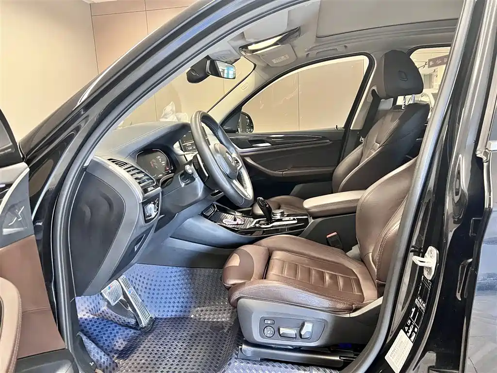 BMW X3 2021 Facelift xDrive30i Leading M Sport Package фото 16