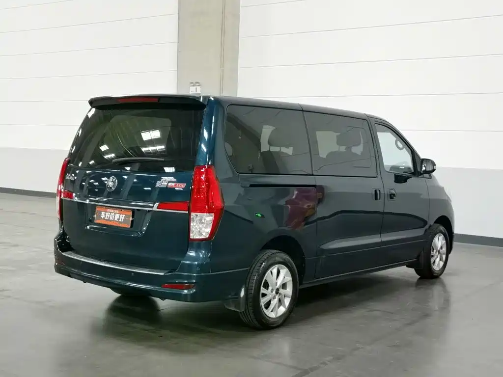صورة 2 - Dongfeng Fengxing Lingzhi PLUS