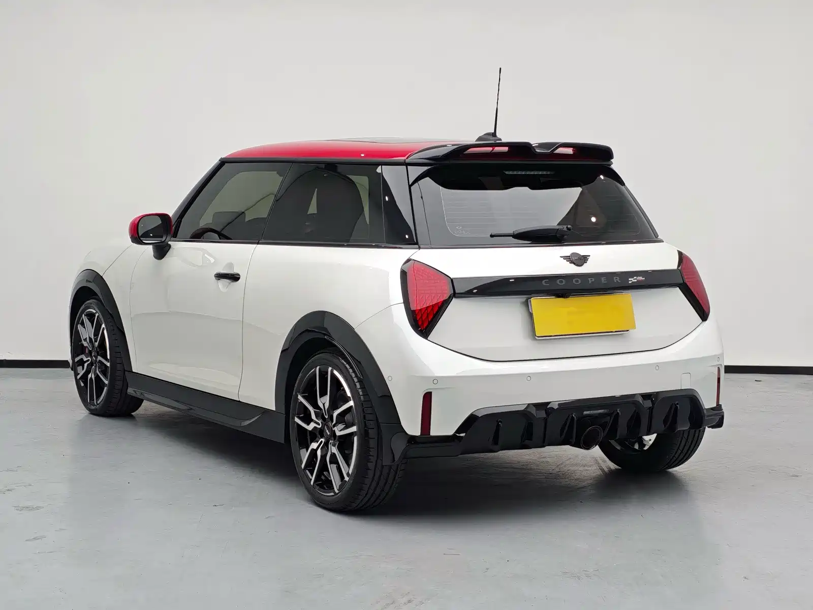 Фото 5 - MINI JCW