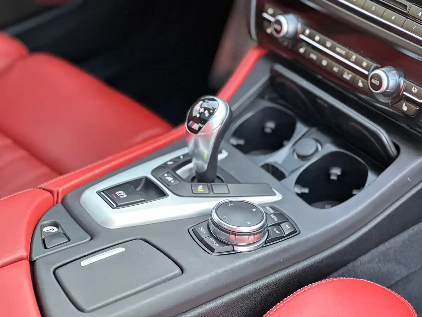 BMW M5 2014 M5 фото 16