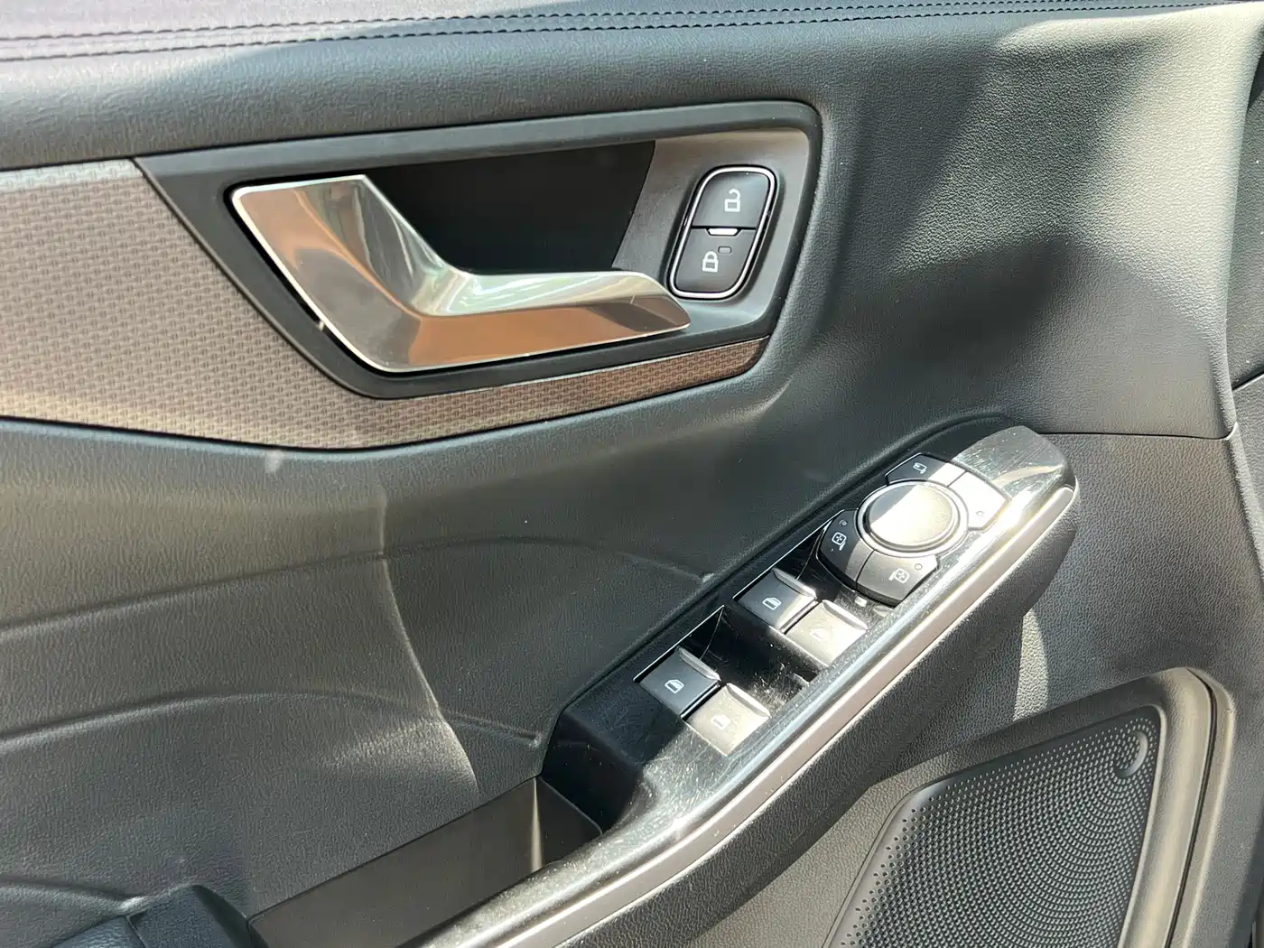 Ford Escape 2020 2020 EcoBoost 245 AWD Premium Edition