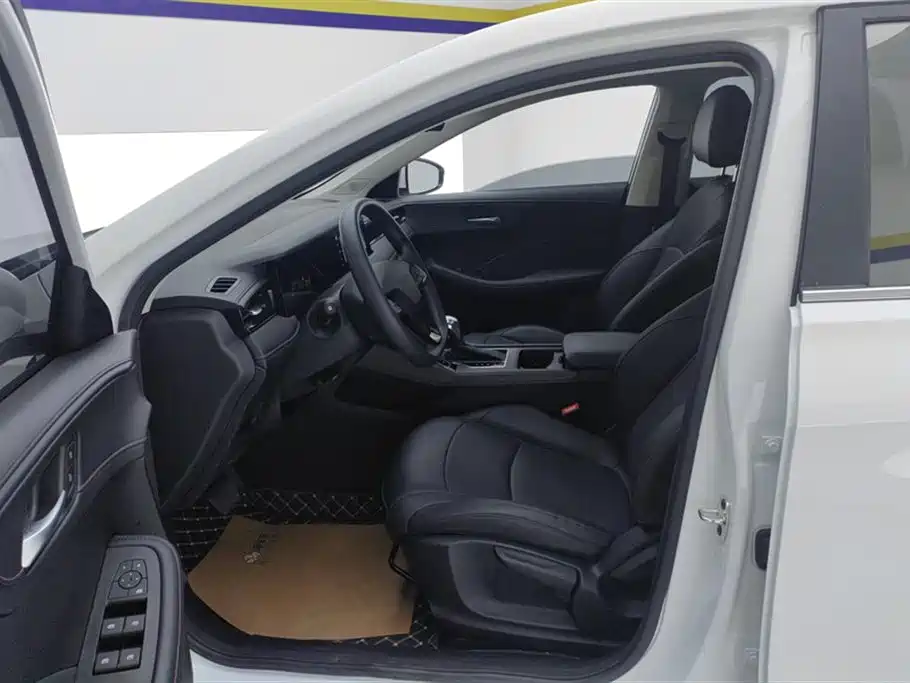 ROEWE I5