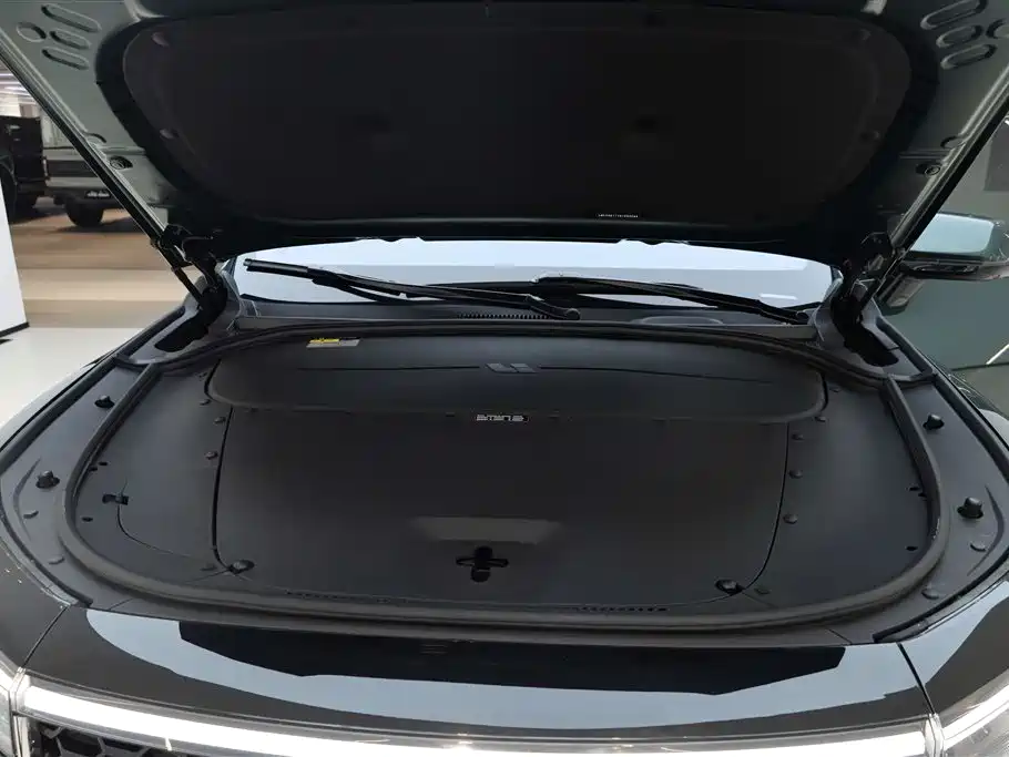 Li Auto Li ONE 2023 2021 Extended Range 6-Seater
