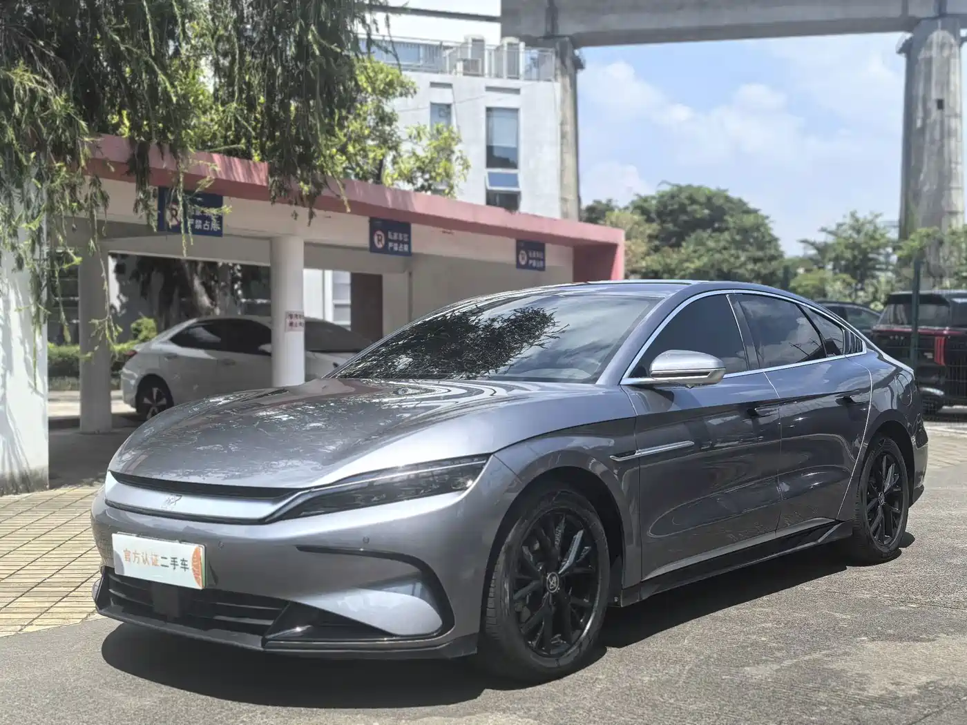 BYD Han 2025 2025 DM-i 125KM Comfort