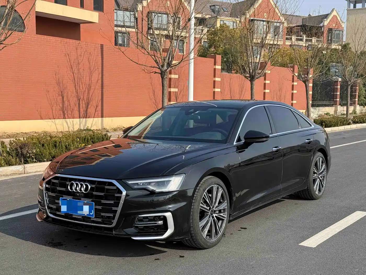 Audi A6L 2024 45 TFSI Premium Elegance
