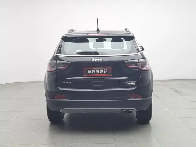 Jeep Compass 2019 220T Automatic Joy Edition — фото 4