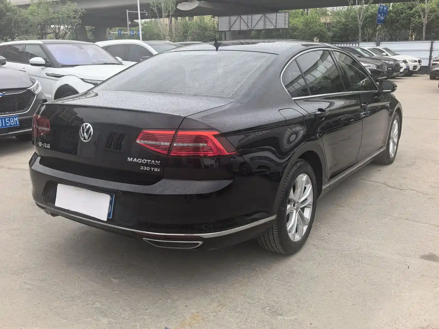 Volkswagen Magotan 2019 330TSI DSG Luxury Class China VI фото 9