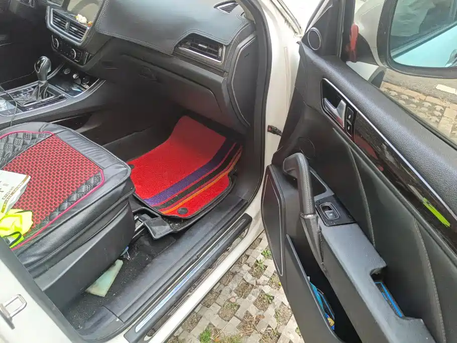 Фото 8 - Zotye T600