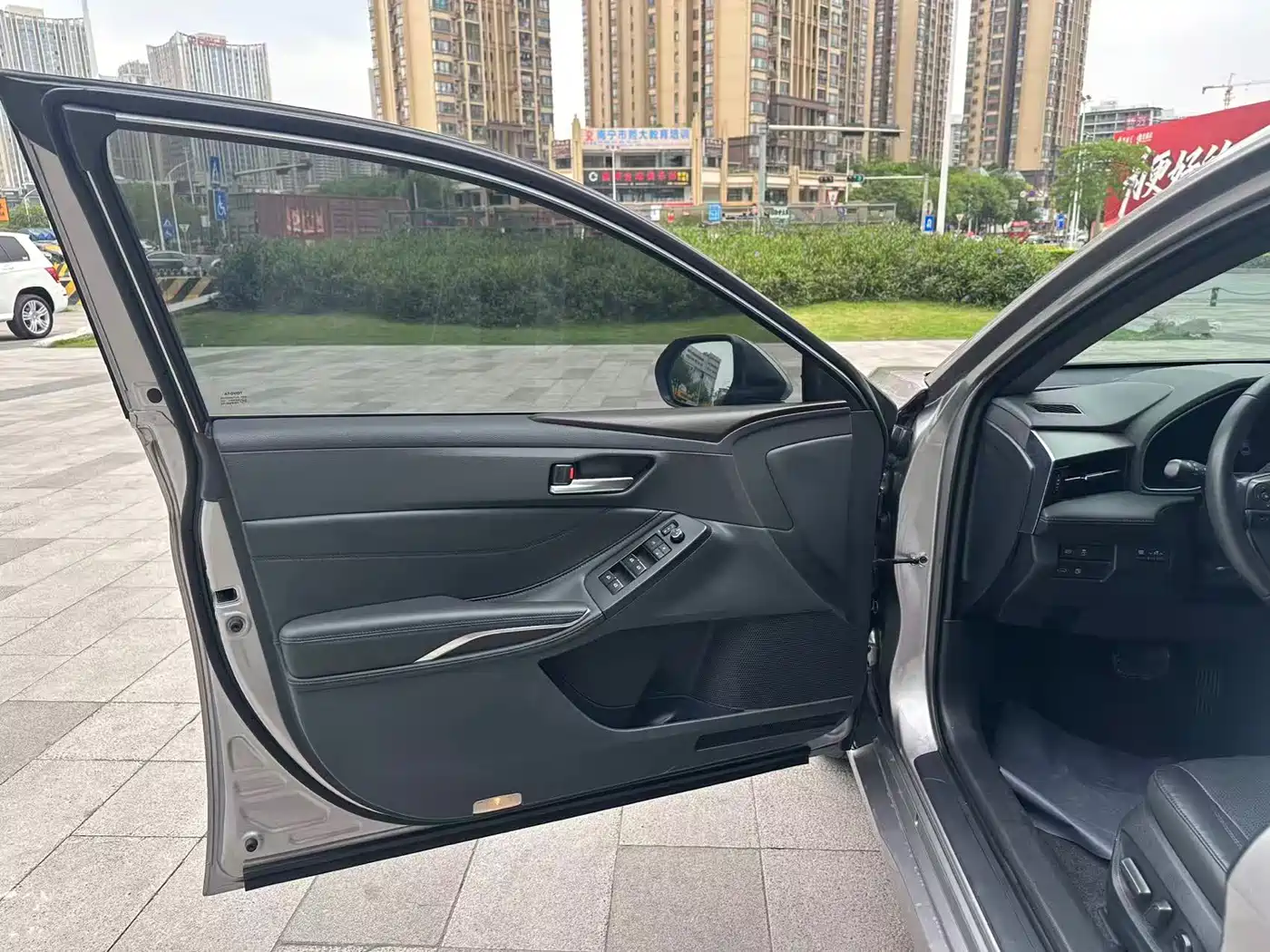 Toyota Avalon 2019 2.0L Luxury Edition (China VI) фото 15