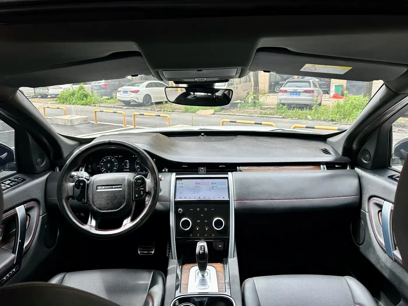 LAND ROVER DISCOVER SPORTS