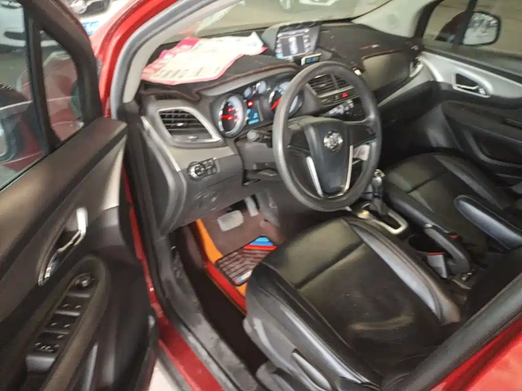 Фото 16 - Buick Encore