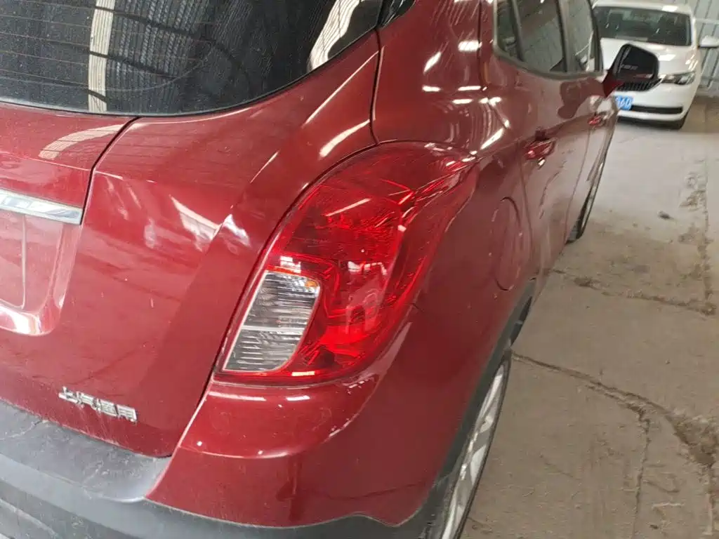 Фото 8 - Buick Encore