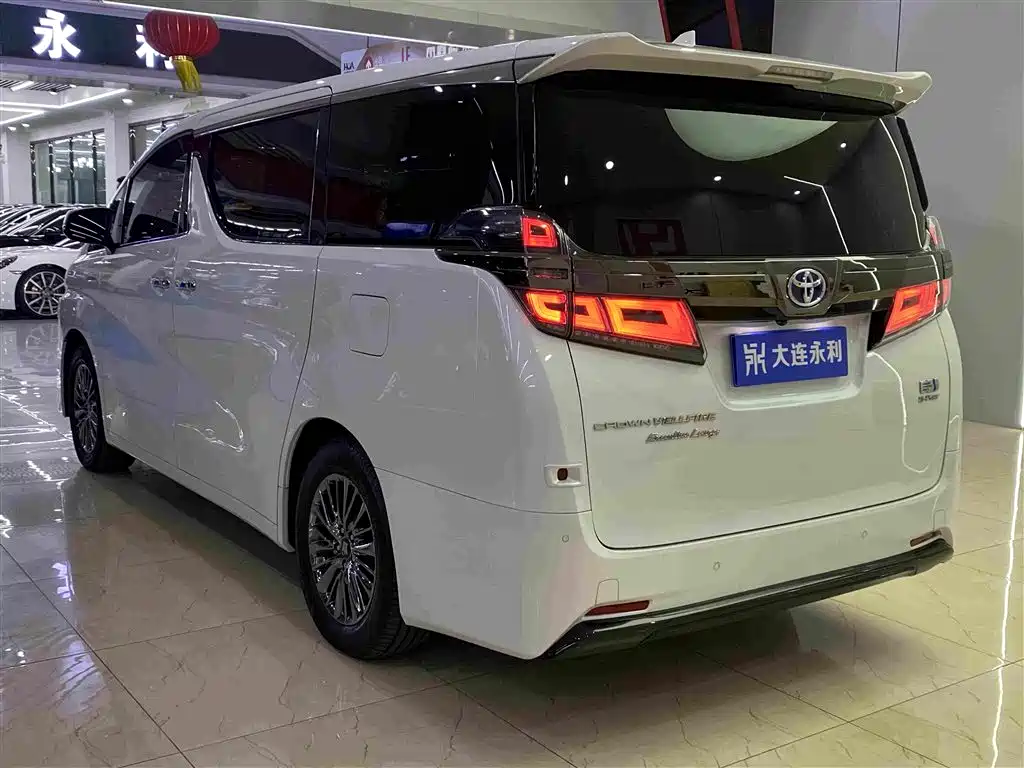 Toyota Vellfire 2023 2023 Crown Hybrid 2.5L HV Premium