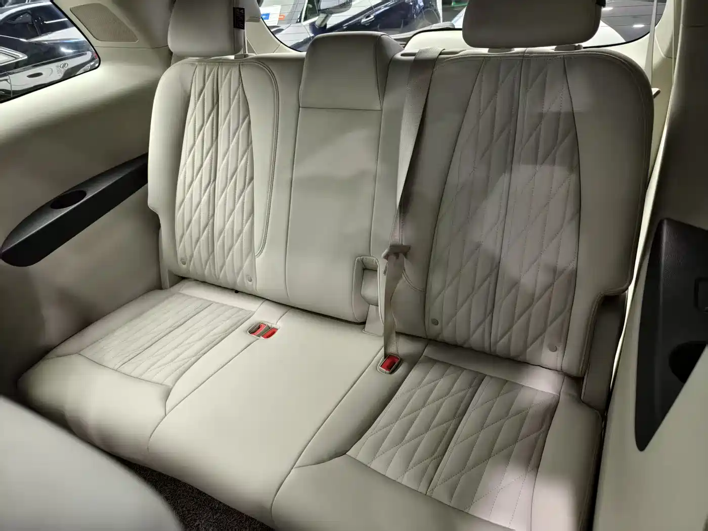 Buick GL8 2021 Land Business Class 652T Premium фото 9