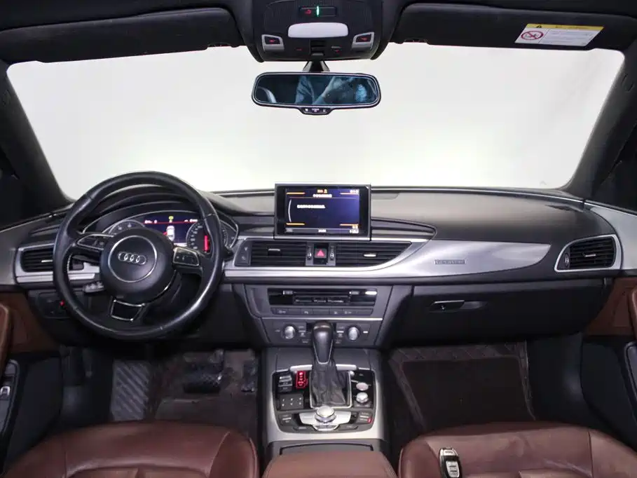 Фото 9 - Audi A6L