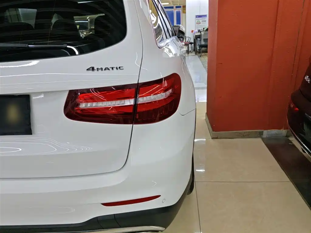 Mercedes-Benz GLC 2017 GLC 260 4MATIC Dynamic фото 8