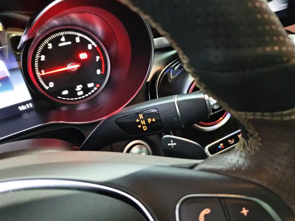 Mercedes-Benz GLC 2017 GLC 260 4MATIC Dynamic фото 14