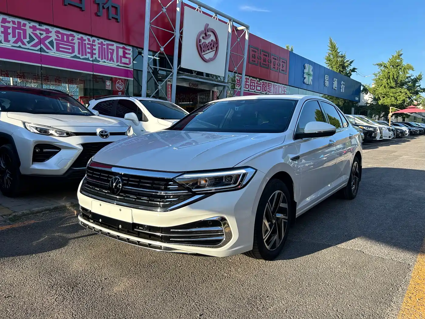  Volkswagen Sagitar 2025 300TSI DSG Surpass Edition