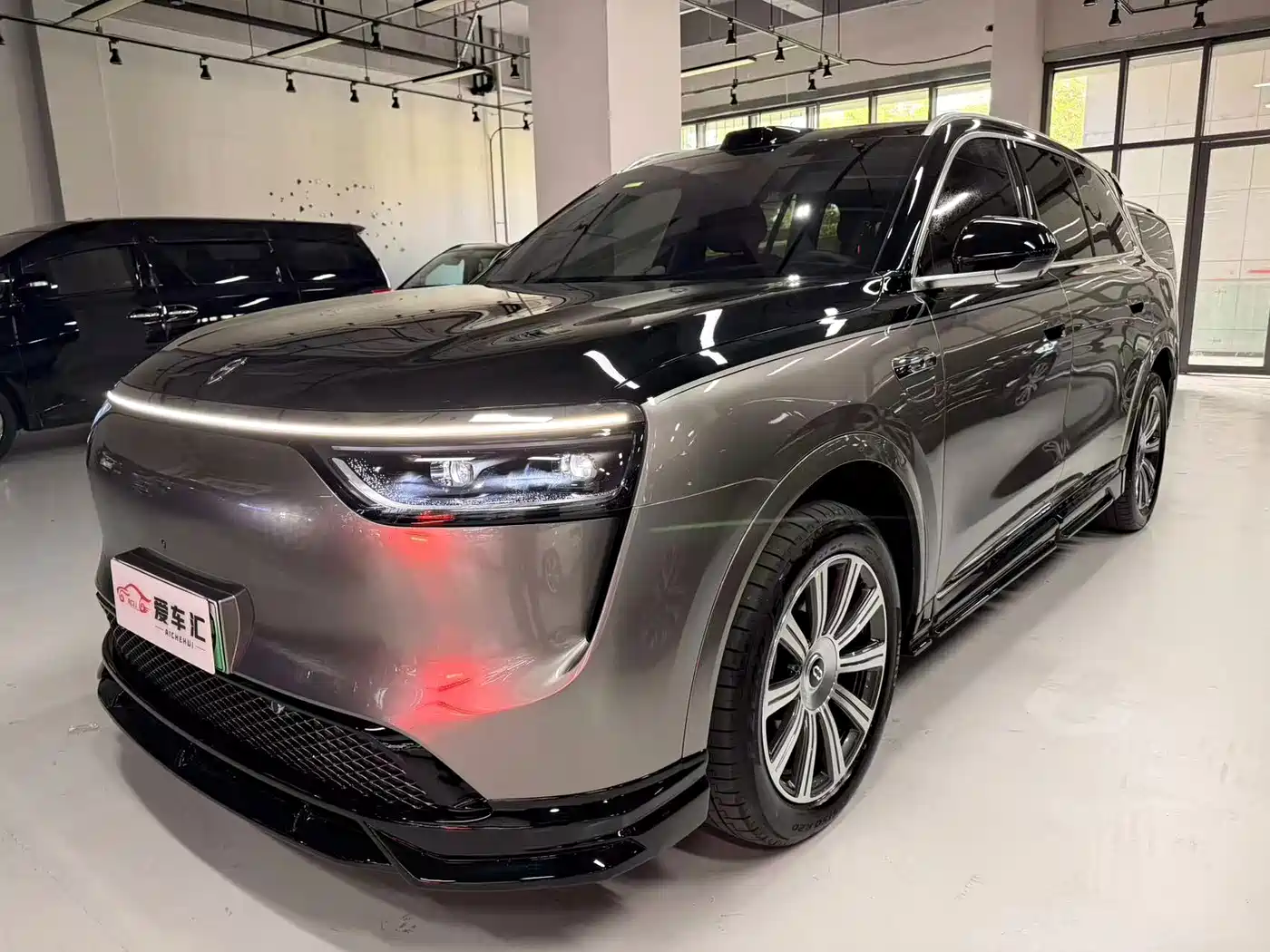 Aito AITO M8 2026 2025 Pure Electric Max+ 5-Seater AWD Version