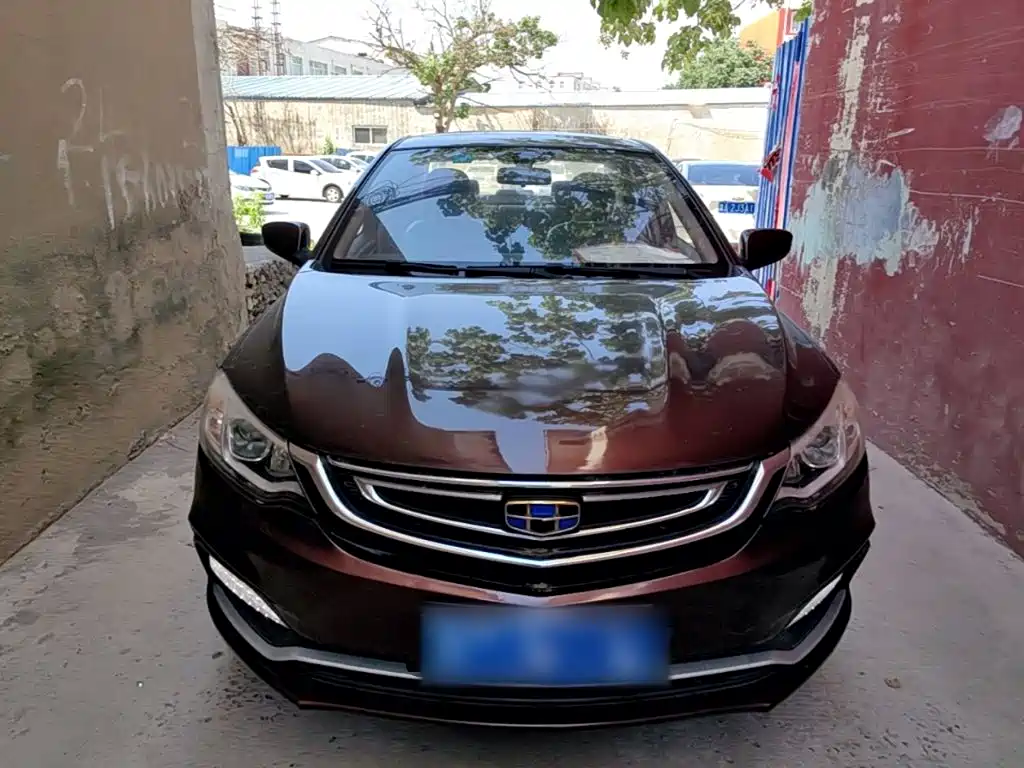 Фото 3 - Geely Vision
