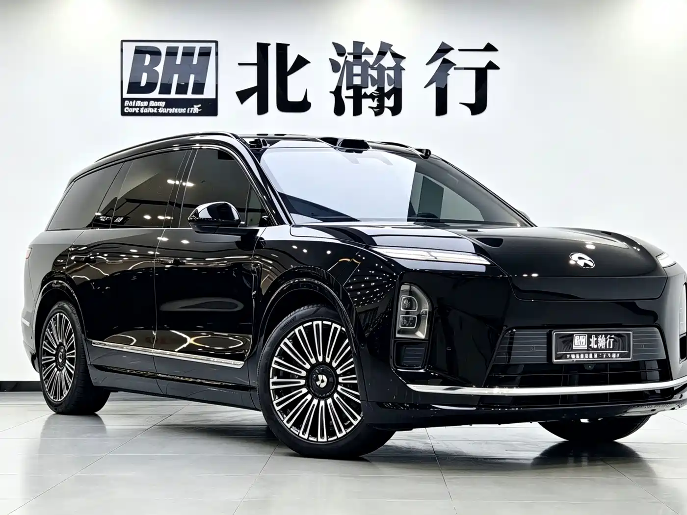 NIO ES8 2026 2025 Model 6-Seat Executive Luxury Edition