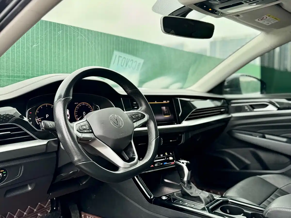 Volkswagen Passat 2022 330TSI Starlight Elite Edition фото 7