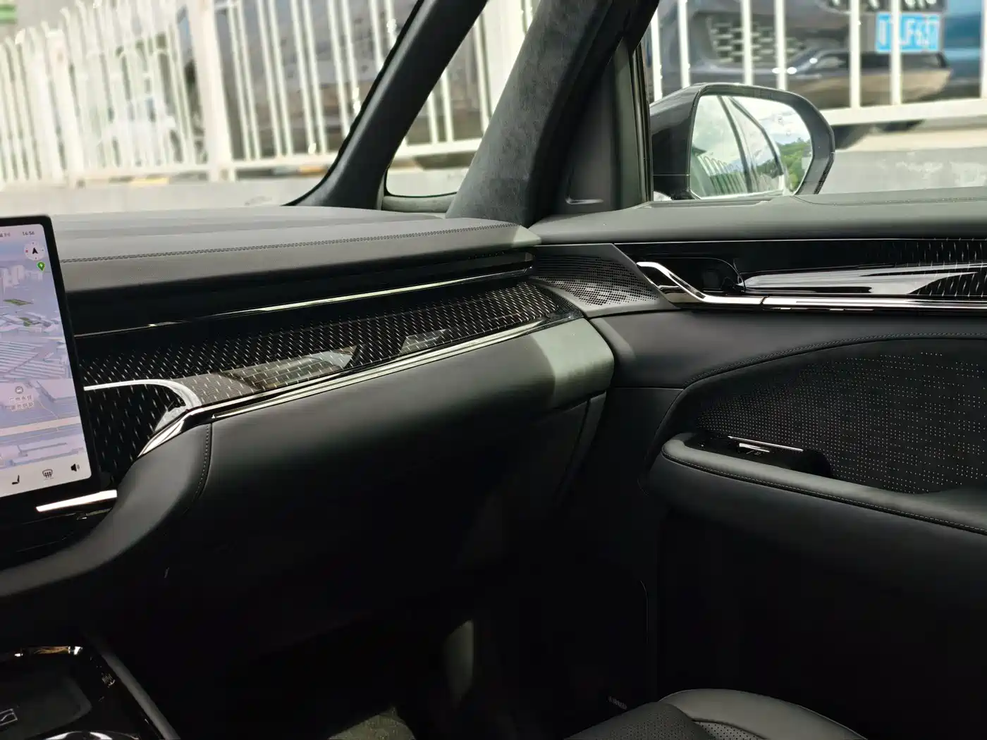 ZEEKR 009 2026 2024 7-Seat Aisle Version 108kWh