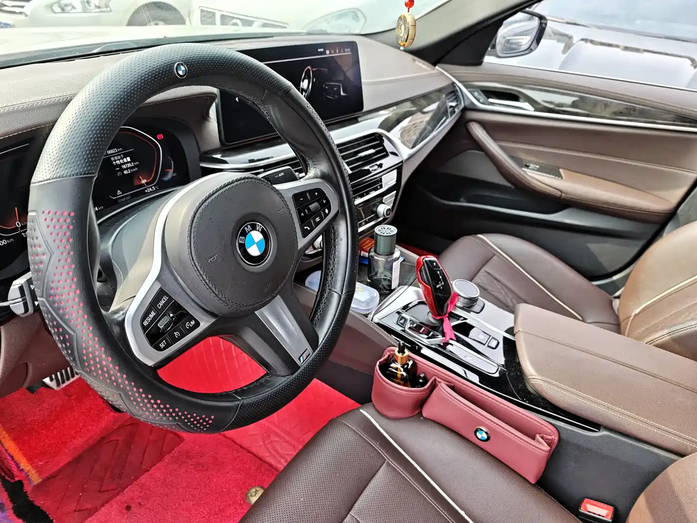 BMW 5 Series 2021 525Li Luxury Package фото 9
