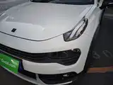 Фото 24 - Lynk & Co 02