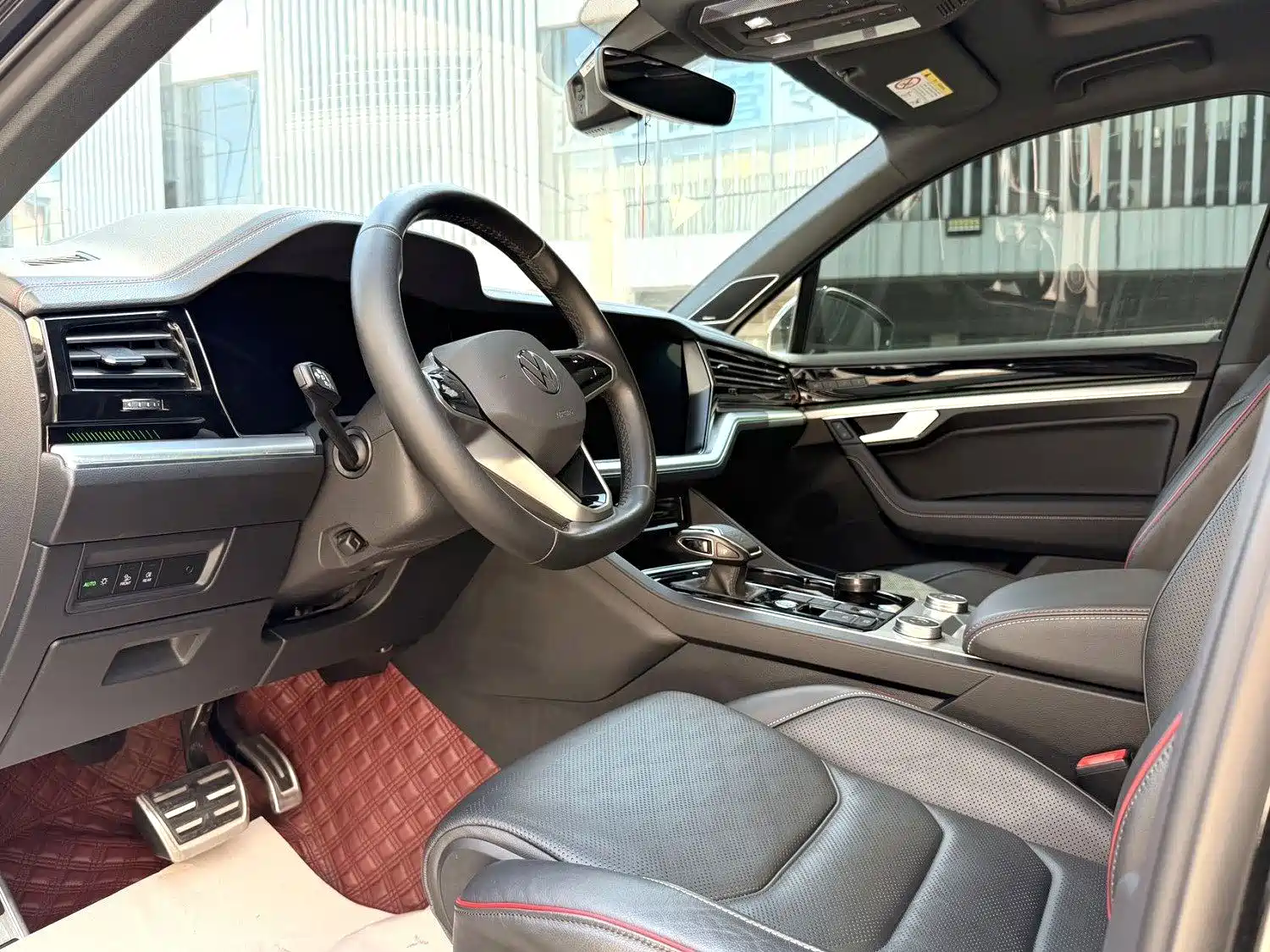 Photo 4 - Volkswagen Touareg