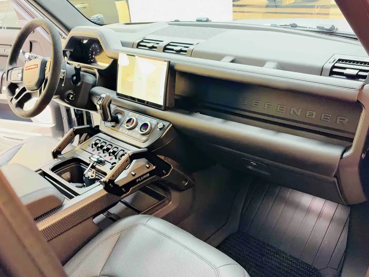 LAND ROVER GUARD