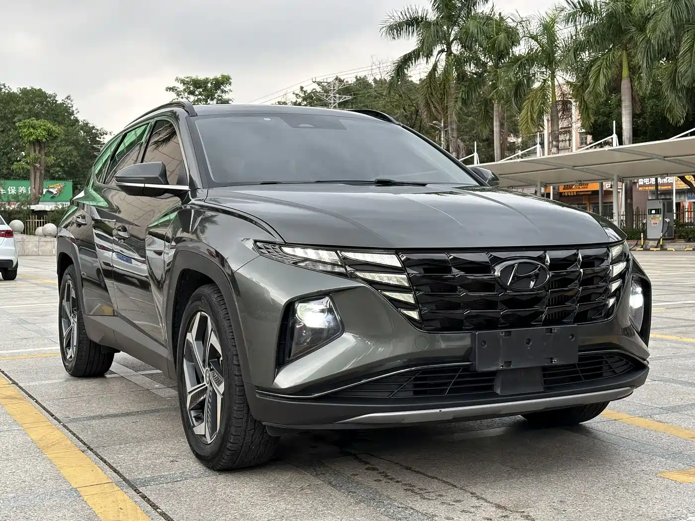 HYUNDAI TUCSON