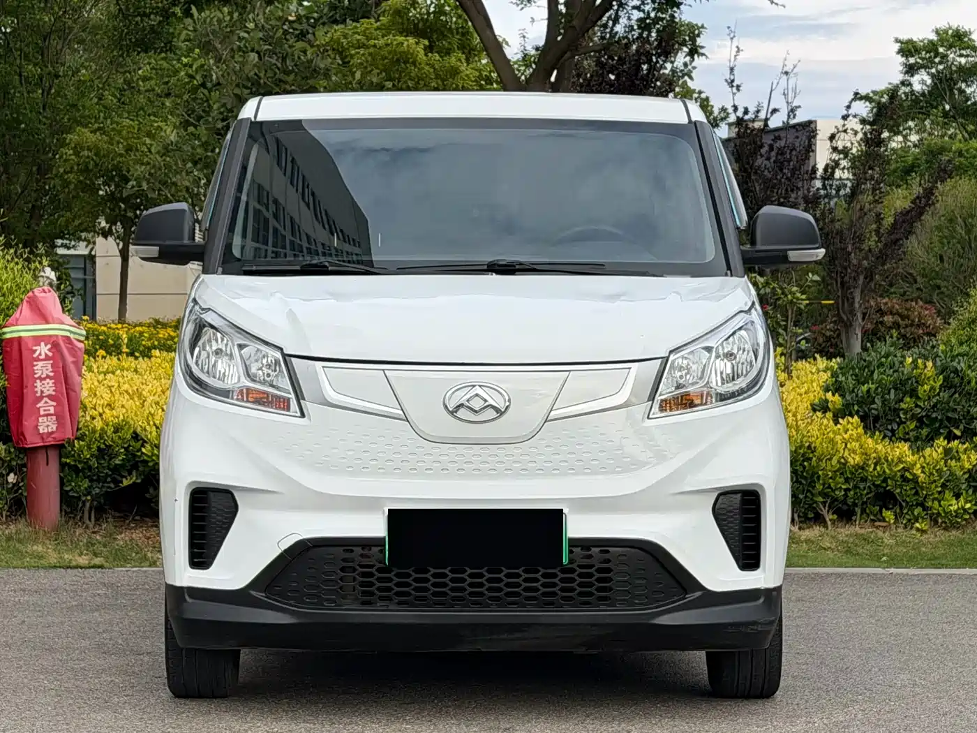 SAIC Maxus Maxus EV30 2022 Pure Electric Smart Logistics Expert Long Axle Guoxuan фото 2