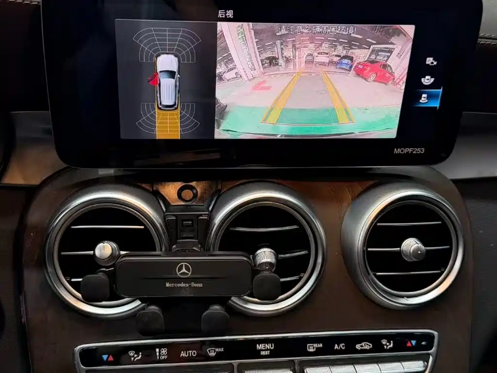 Mercedes-Benz GLC 2021 GLC 260 L 4MATIC Luxury фото 10